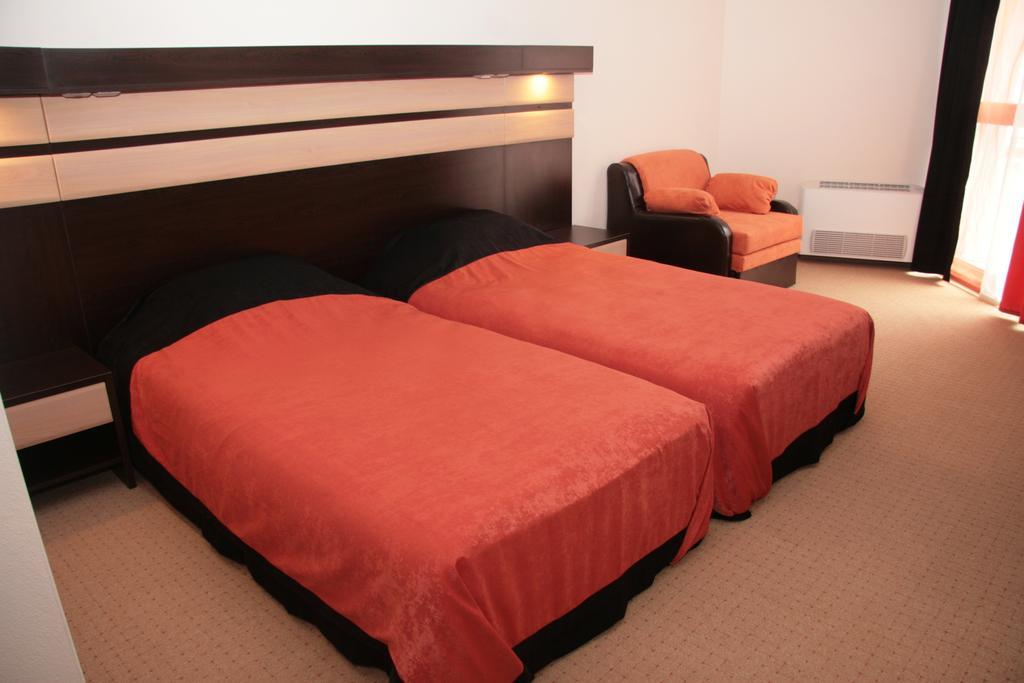 Hotel Byalo More Banite Kamer foto